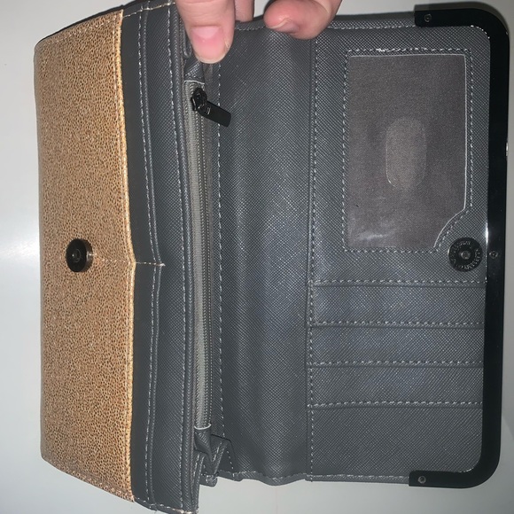 Gold wallet - Picture 2 of 2